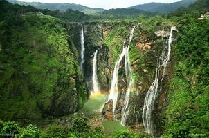 Beautiful Waterfalls syot layar 2