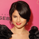 Selena Gomez LWP APK