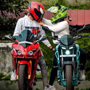 Bike couples Wallpapers APK
