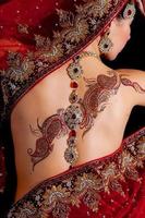 Girls Body Mehndi Designs 2017 imagem de tela 2