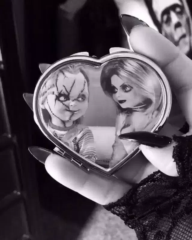 Tải xuống APK Tiffany Chucky các hình nền cho Android Tải xuống APK Tiffany Chucky các hình nền cho Android