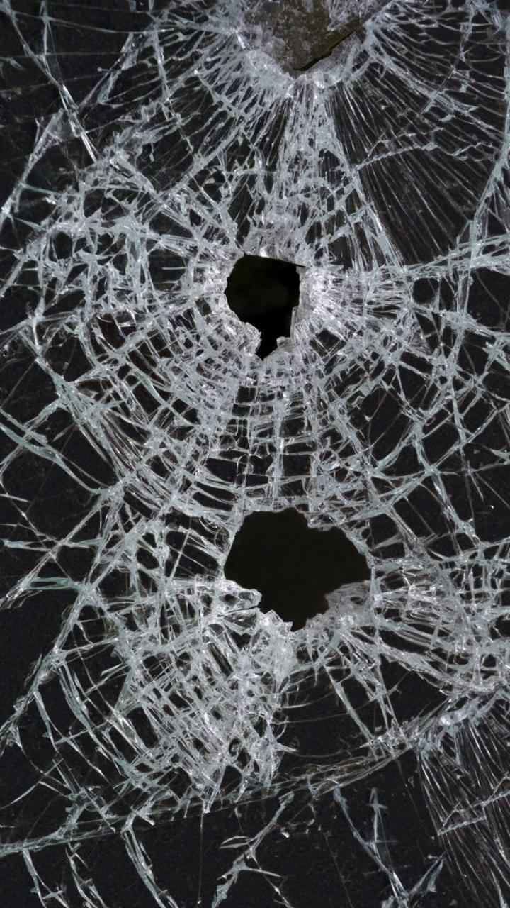 Broken Glass Pour Android Telechargez L Apk