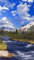 Mountains and rivers. اسکرین شاٹ 1