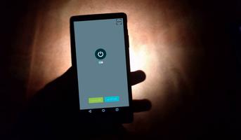 Flashlight - Brightest Flashlight, QR scanner,SOS. ảnh chụp màn hình 1