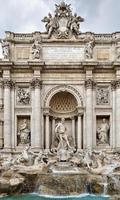 Wallpapers Trevi Fountain 截图 1