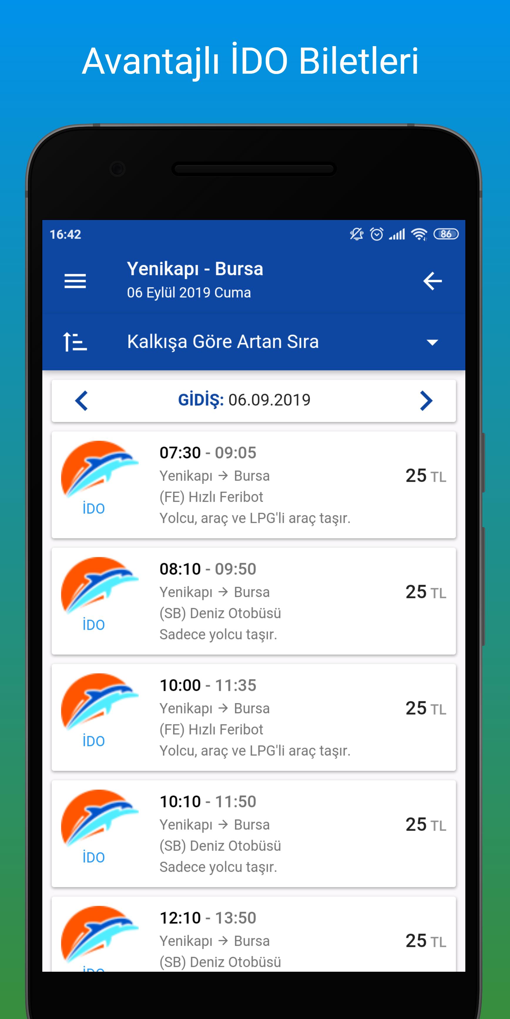 Bandirma Dan Gelen Feribot Yenikapi Da Iskeleye Yanasirken Baska Feribotla Carpisti Istanbul