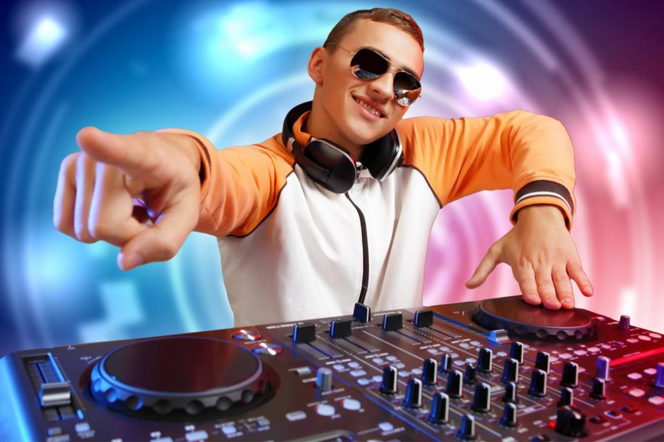 DJ Arm stronger