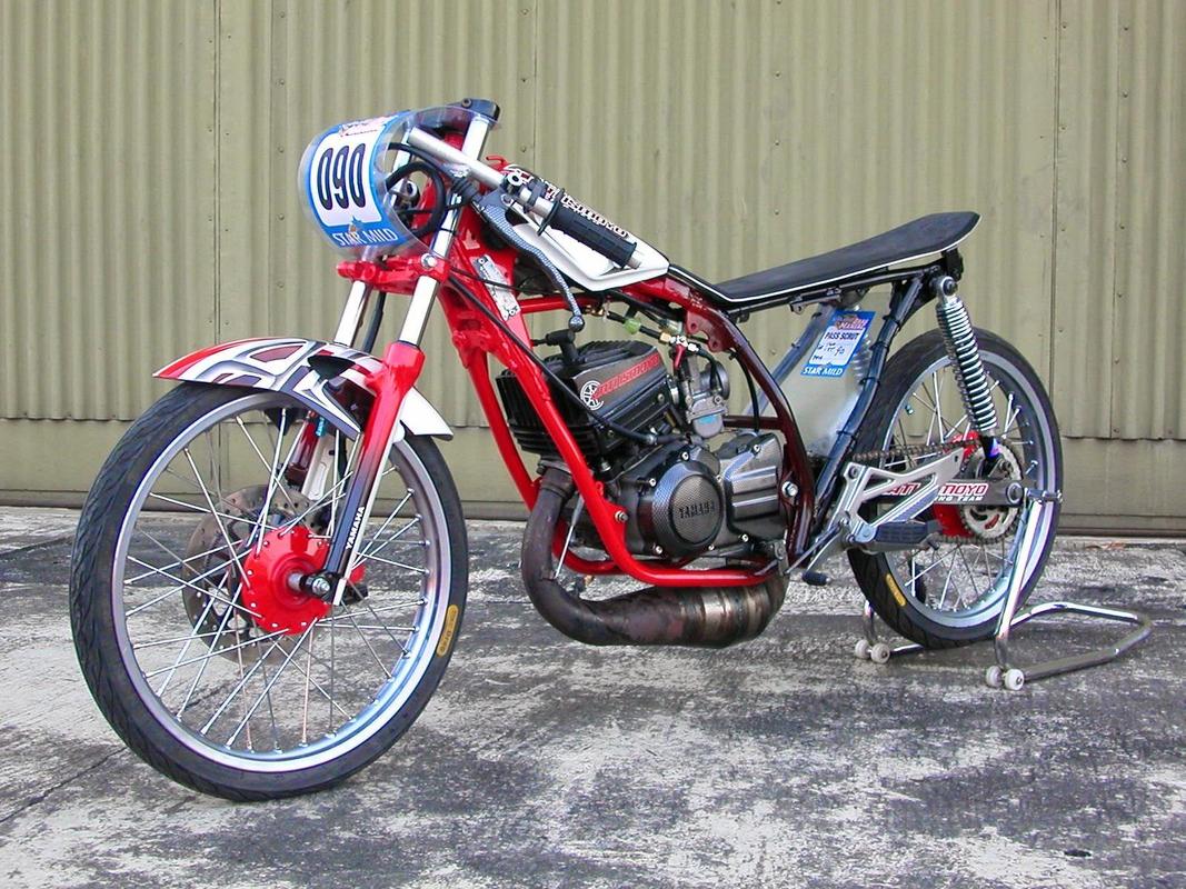 Desain Motor Drag