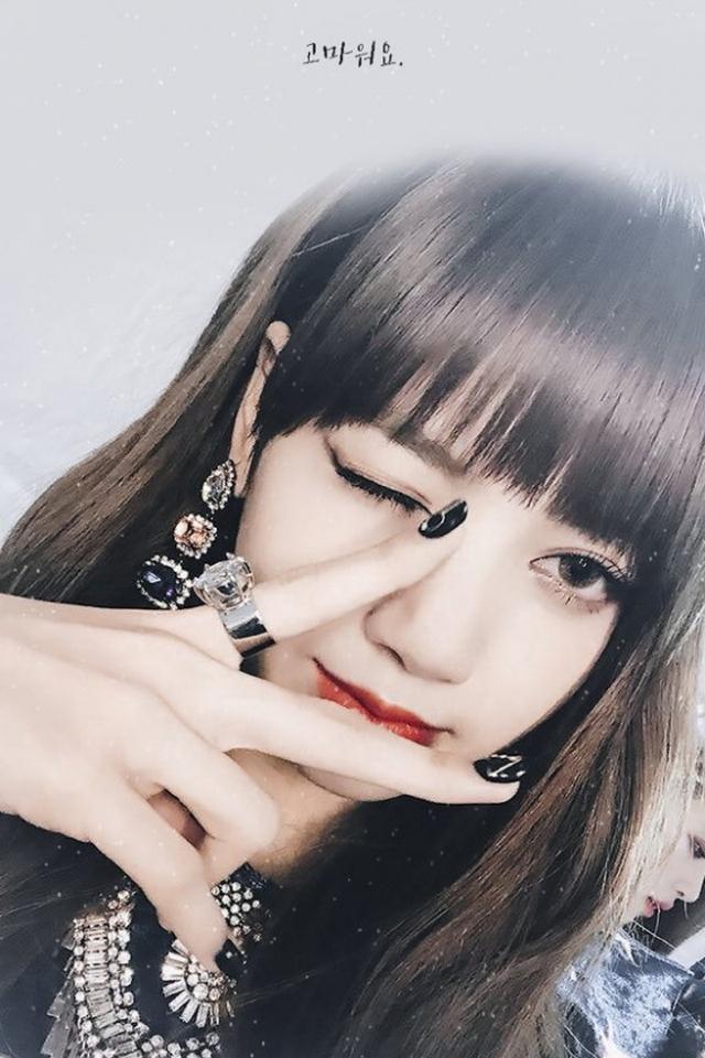 Download Kumpulan Wallpaper Blackpink Lisa HD Gratis Download Kumpulan Wallpaper Blackpink Lisa HD Gratis