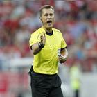 Football Referee VAR Zeichen