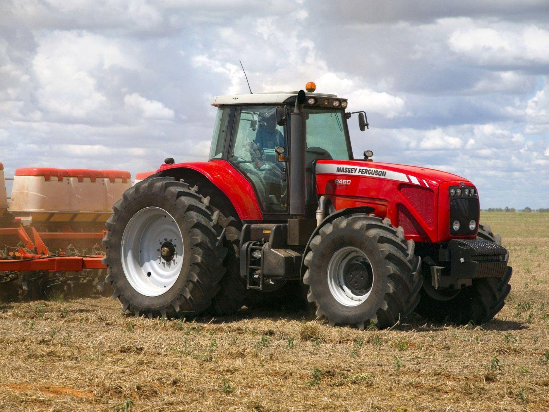 Масей фергюсон. Трактор Massey Ferguson. Массей Фергюсон 8480. Massey Ferguson MF 8480. Трактор фирмы Массей Фергюсон.