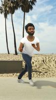 ‏"مساحة المرح": Childish Gambino تصوير الشاشة 2