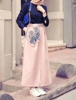 موديلات حجاب مع سراويل جينز Affiche
