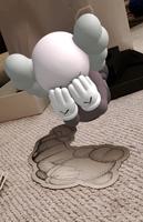 kaws wallpaper screenshot 2