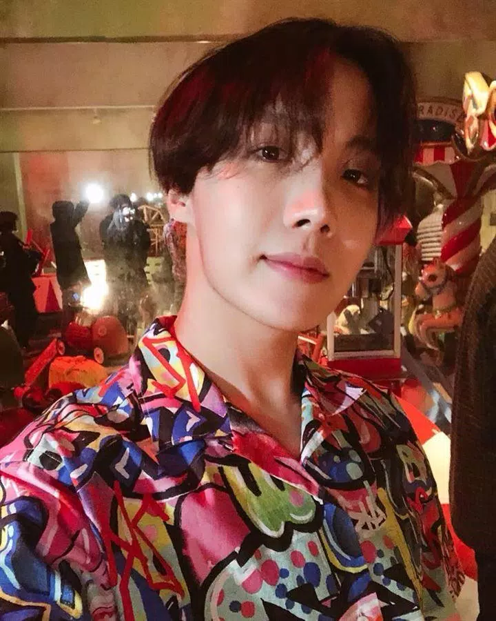 Descarga de APK de BTS jhope fondos de pantalla y canciones para Android Descarga de APK de BTS jhope fondos de pantalla y canciones para Android