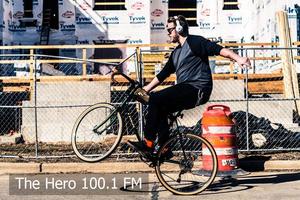 100.1 FM The Hero Radio ภาพหน้าจอ 2