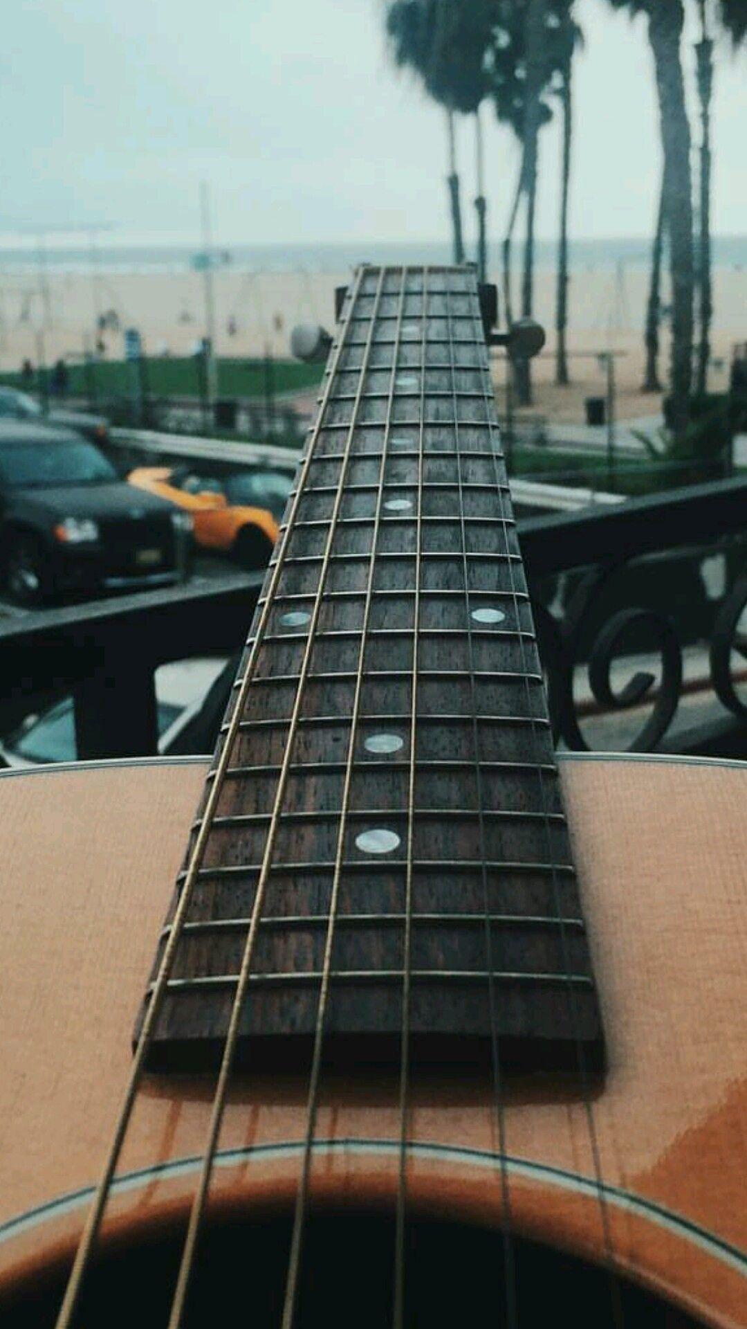 Download 73 Koleksi Gambar Gitar Untuk Wallpaper Paling Baru 