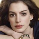 Anne Hathaway Wallpapers APK