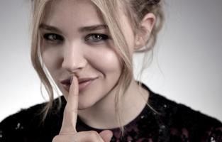 Chloe Grace Moretz Wallpapers poster