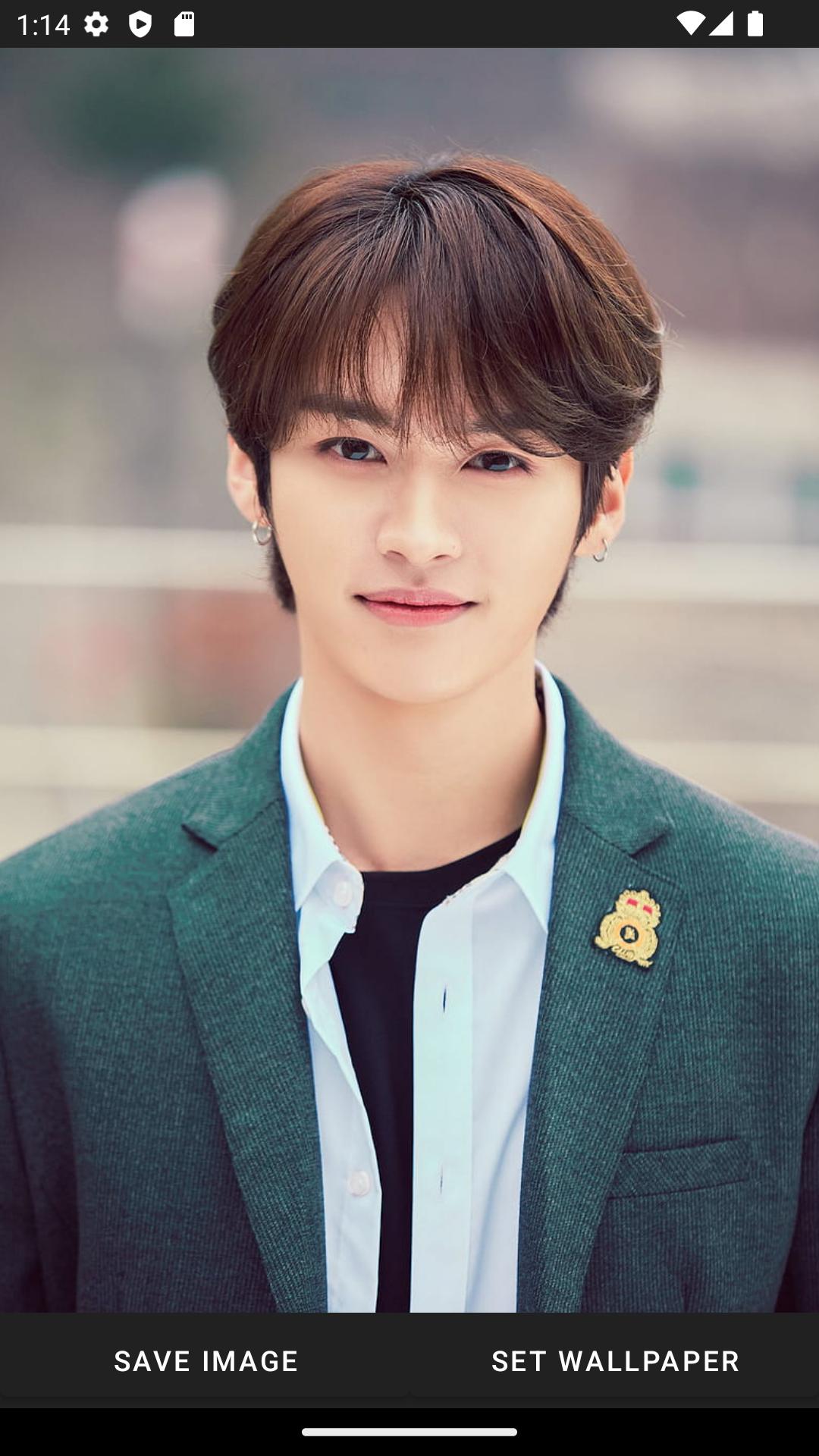 Stray Kids Lee Know Wallpaper APK for Android Download