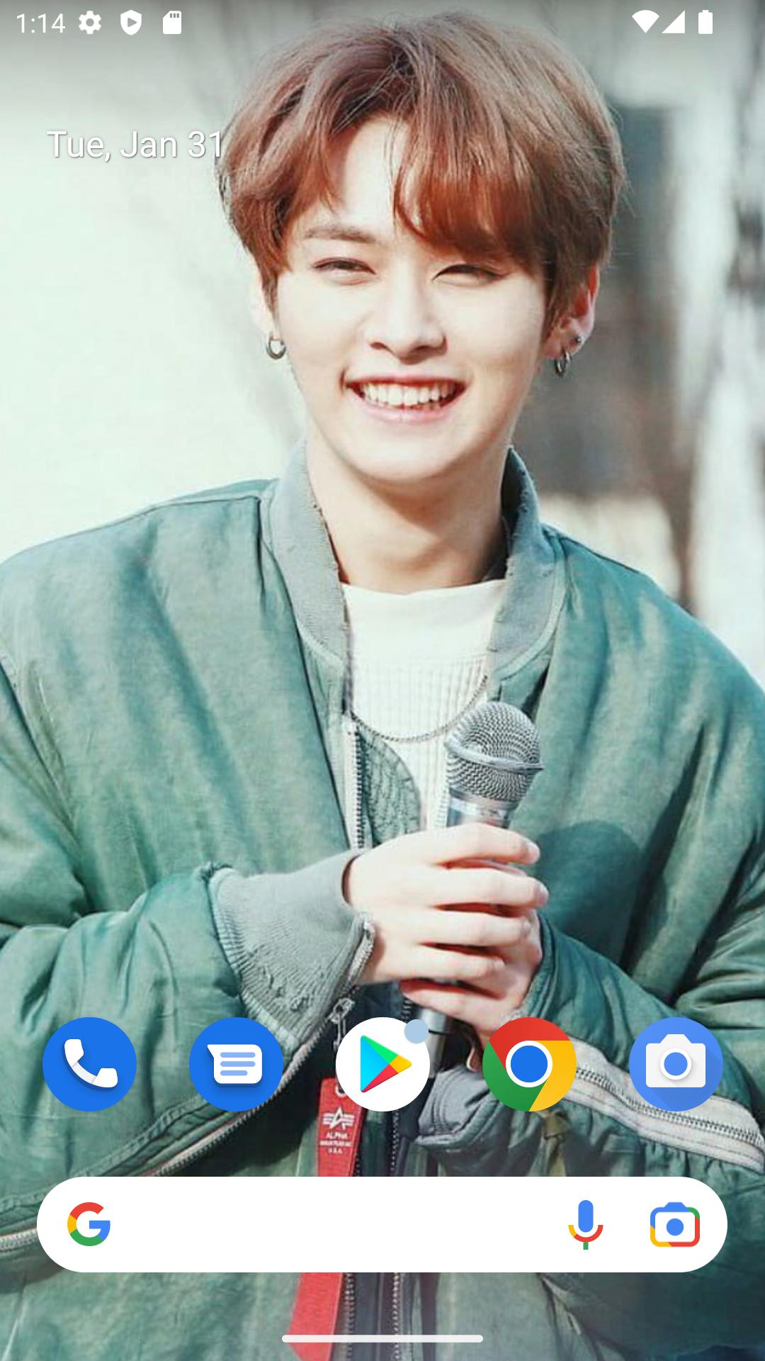 Stray Kids Lee Know Wallpaper APK for Android Download