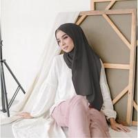 Vanilla Hijab 포스터