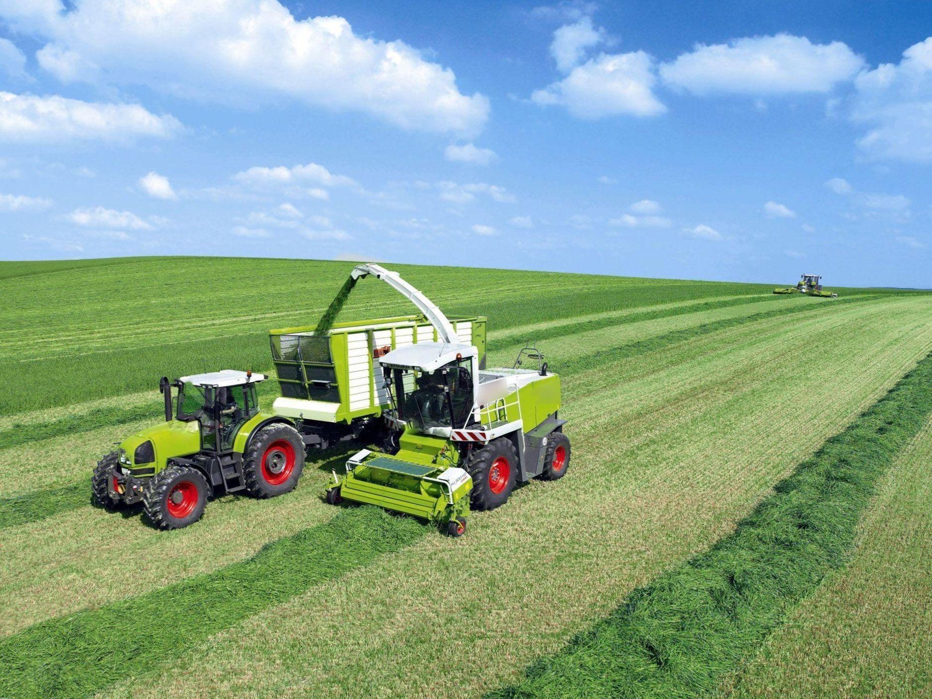Тракторы и комбайны CLAAS