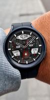 Hybrid CLOUD URX138 Watch face الملصق