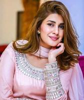 Kubra Khan Wallpaper HD تصوير الشاشة 2