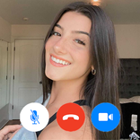 Charli D'Amelio - Video Call (prank)