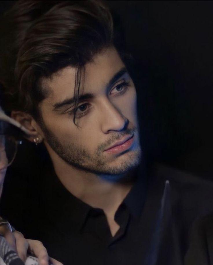 Zayn Malik HD Wallpaper APK for Android Download
