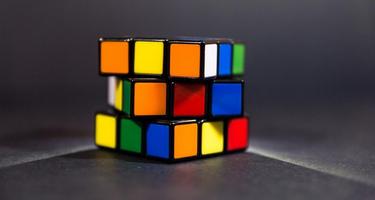 Solve the magic cube of colors! 스크린샷 2