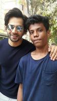 Selfie With Bollywood Celebrities Wallpaper تصوير الشاشة 2