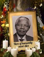 برنامه‌نما Nelson Mandela Live Wallpaper عکس از صفحه