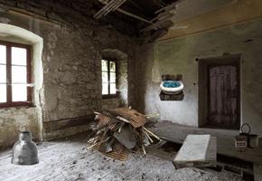 Mystery Abandoned Workshop скриншот 3