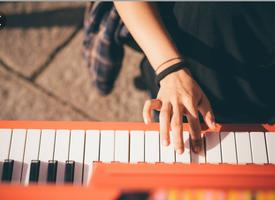 Học piano miễn phí và dễ dàng. bài đăng