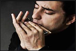 Learn to play the Harmonica Affiche