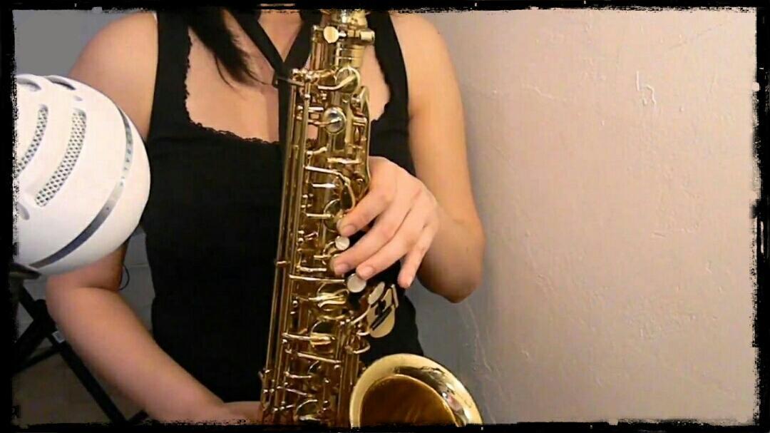 Научиться играть на саксофоне с нуля