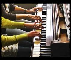 How to learn to play piano online Affiche