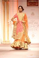 2 Schermata Pakistani Bridal Dresses