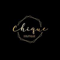 Chique Boutique الملصق