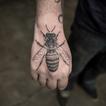 蜜蜂纹身