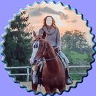 Women Horse Riding Selfie Zeichen