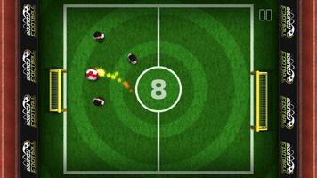Bouncy Football Ekran Görüntüsü 1