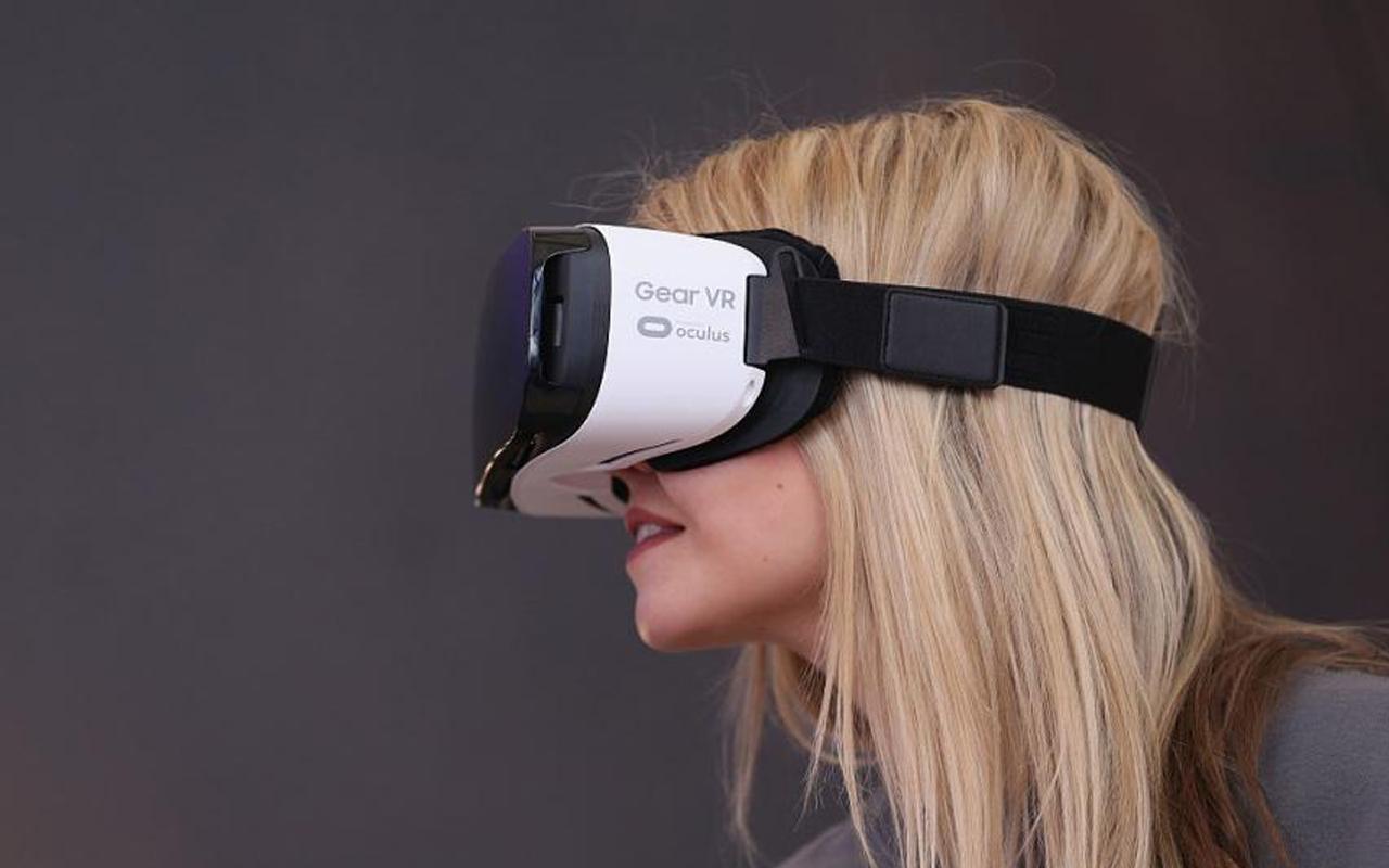 Vr лучшее видео. Комплектация Gear Oculus VF. Go VR Player что. Facebook VR.