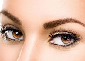 Sourcils parfaits pour femme Affiche