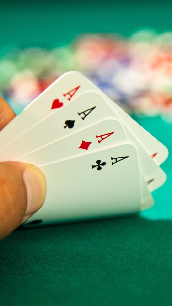 Playing Cards Wallpapers For Android Apk Download - roblox gambling cards