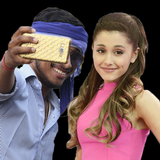 Selfie With Ariana Grande ícone