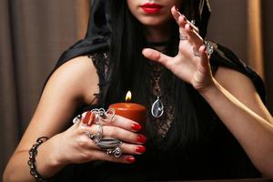 Sarah Mills (Lady Voodoo) ภาพหน้าจอ 1